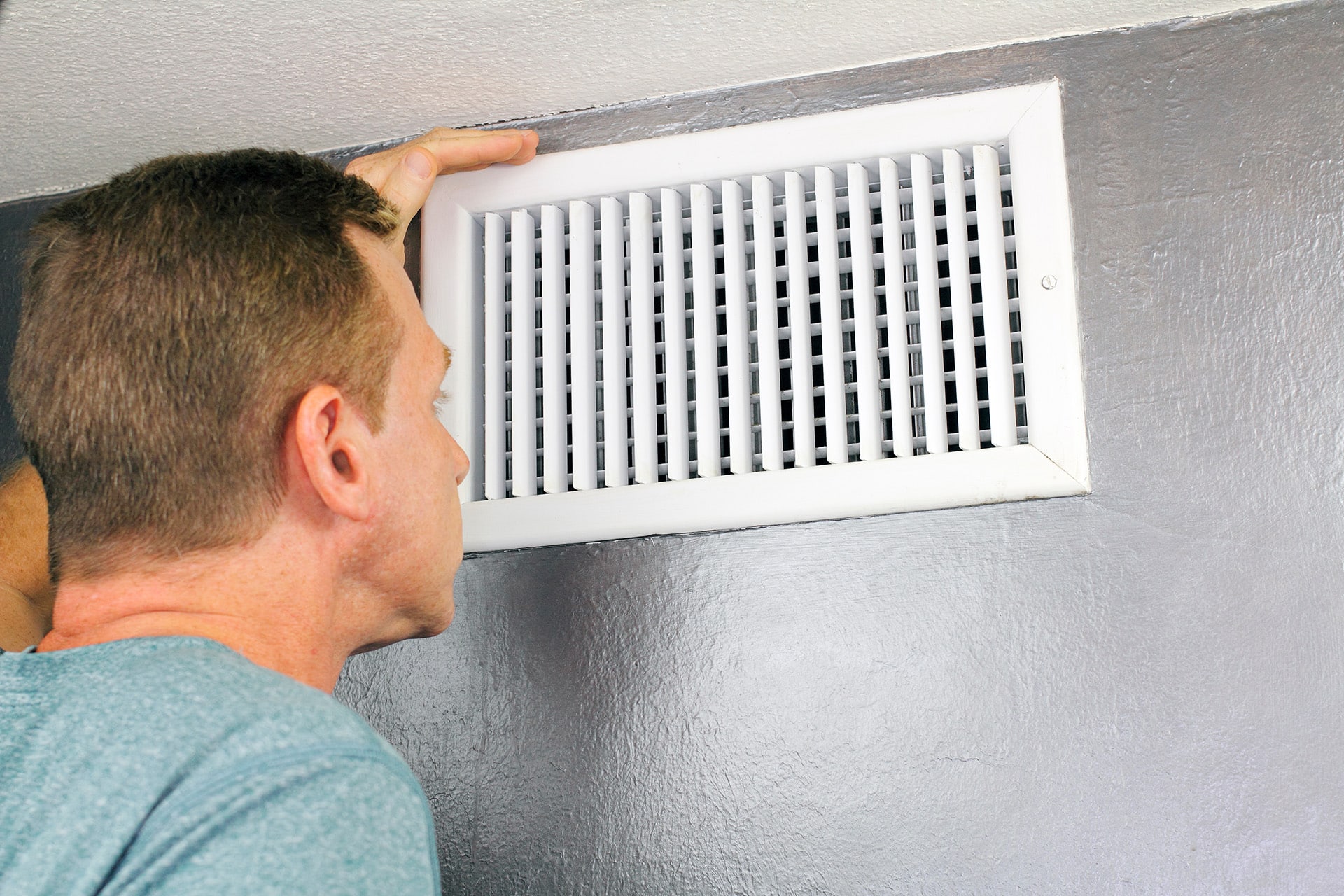 Spring into Clean Air: The Benefits of Scheduling Duct Cleaning Now